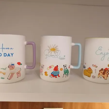 Kingston Apartment *